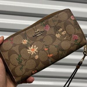 Coach Tan Floral Women's Wallet